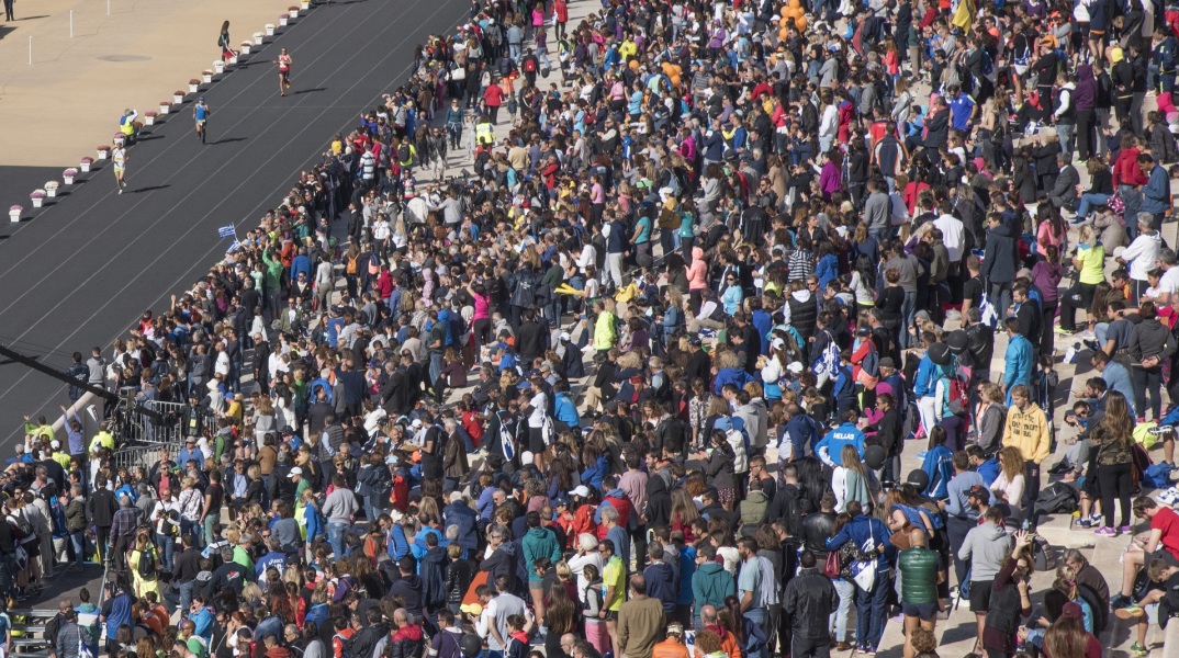 Στιγμιότυπο από αγώνα δρόμου στην Αθήνα