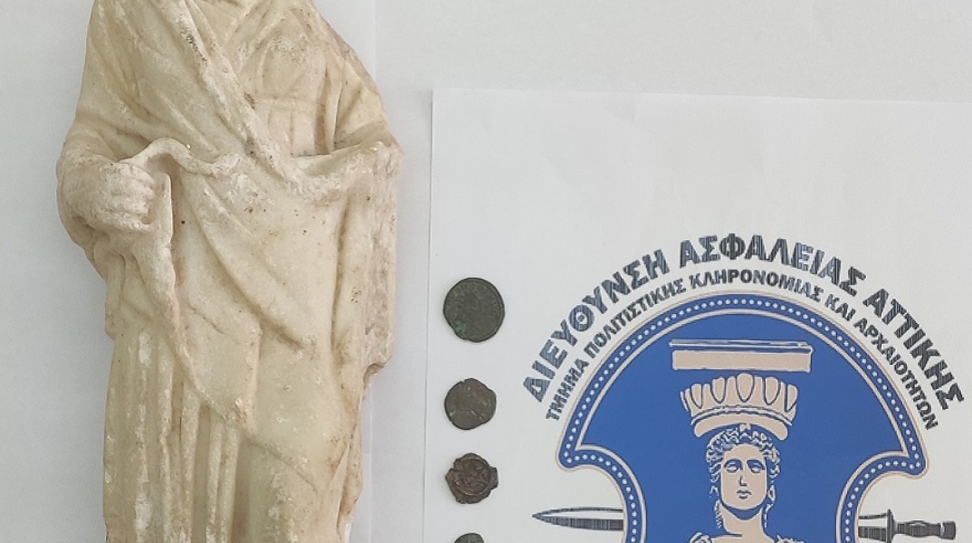 Το άγαλμα της θεάς Υγείας που είχε στην κατοχή του ο 46χρονος