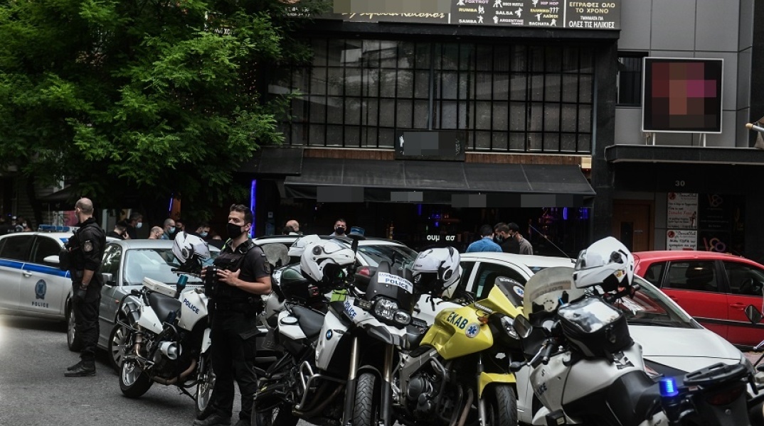 Δολοφονία άνδρα σε καφετέρια στα Σεπόλια