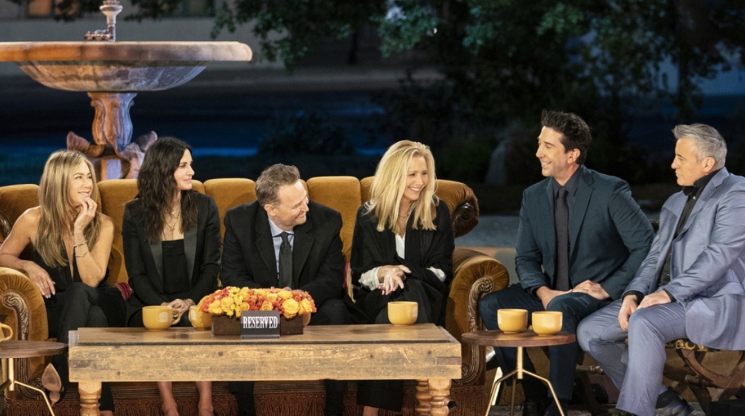 Οι έξι πρωταγωνιστές της σειράς «Τα Φιλαράκια»