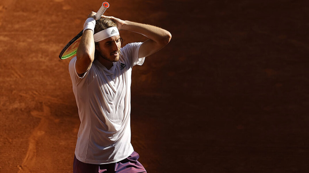 Ο Στέφανος Τσιτσιπάς προκρίθηκε για πρώτη φορά στην καριέρα του σε τελικό Grand Slam - Διεκδικεί την κούπα στο Roland Garros