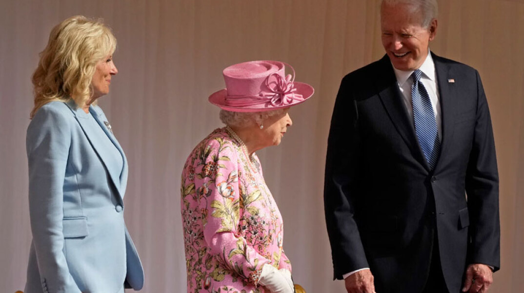 Η βασίλισσα Ελισάβετ υποδέχτηκε στο κάστρο του Ουίνδσορ τον Τζο Μπάιντεν - Είναι ο 13ος Αμερικανός πρόεδρος που συναντά στη ζωή της