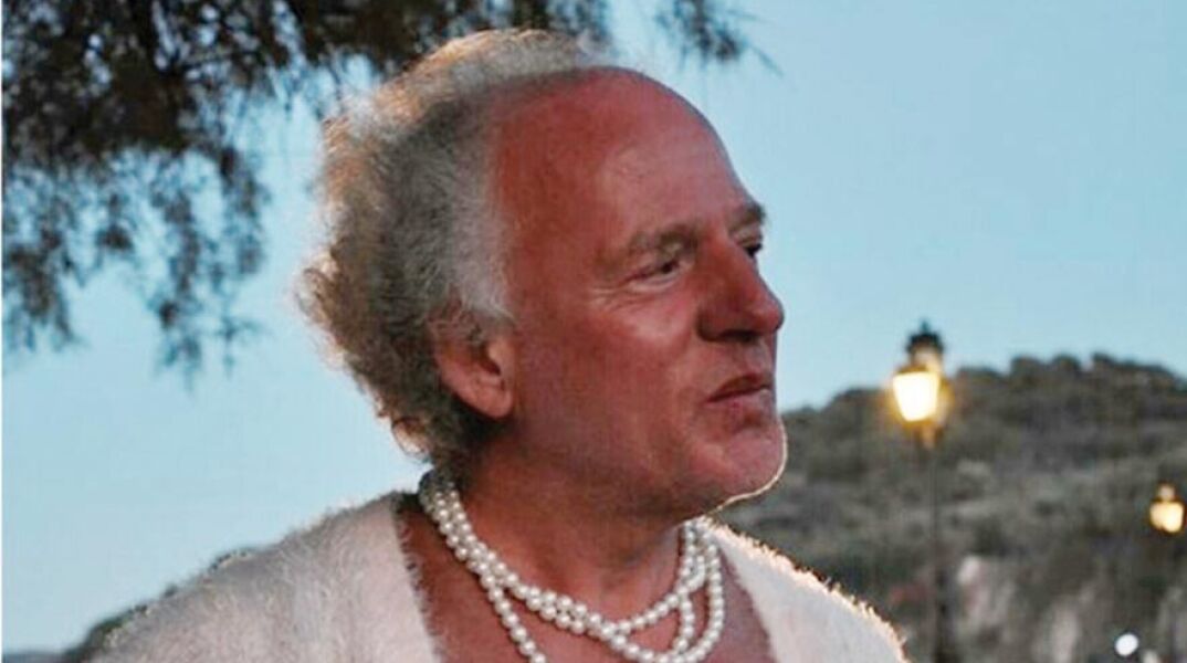 Ο Δημήτρης Καλογιάννης, γνωστότερος και ως Δήμητρα της Λέσβου.