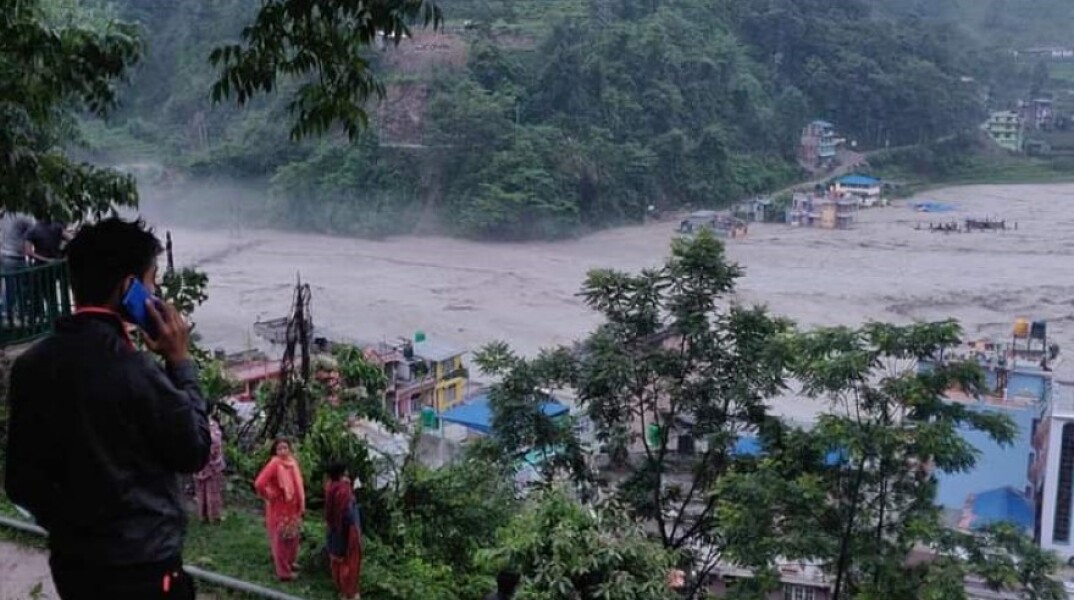 Το Νεπάλ πλημμυρισμένο μετά τους μουσώνες©Twitter/@dreambig1205