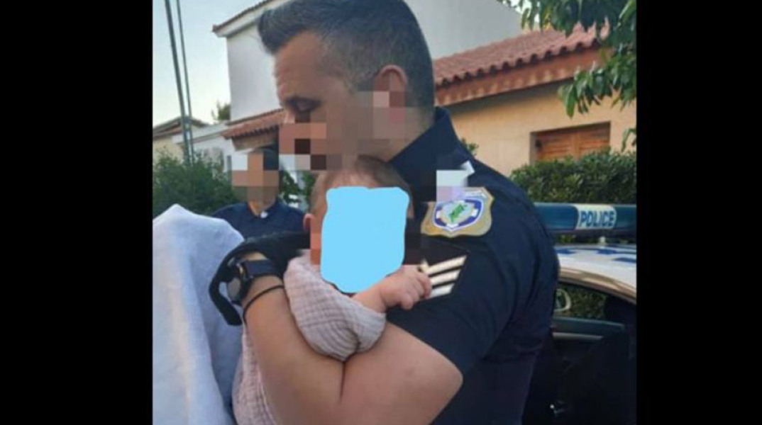 Έγκλημα στα Γλυκά Νερά: Ο αστυνομικός που κρατά στην αγκαλιά το μωρό της Κάρολαΐν 