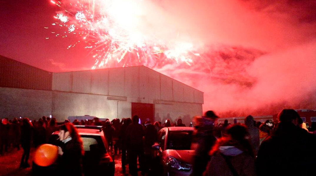 Ένταση, επεισόδια και ξύλο μετά από αστυνομική επέμβαση σε ρέιβ πάρτι στη Γαλλία (ΦΩΤΟ ΑΡΧΕΙΟΥ)