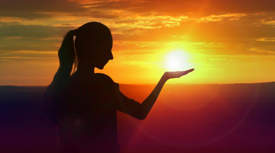 Θερινό ηλιοστάσιο λαμβάνει χώρα τη Δευτέρα 21 Ιουνίου: Η πρώτη επίσημη ημέρα του καλοκαιριού, καθώς και η μεγαλύτερη μέρα του 2021