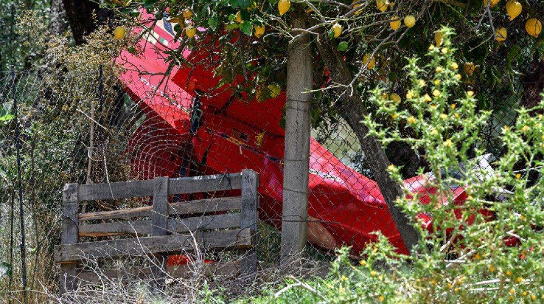  ΗΛΕΙΑ - ΠΤΩΣΗ ΕΚΠΑΙΔΕΥΤΙΚΟΥ ΜΟΝΟΚΙΝΗΤΗΡΙΟΥ ΑΕΡΟΣΚΑΦΟΥΣ ΣΤΑ ΧΑΡΙΑ ΤΟΥ ΠΥΡΓΟΥ