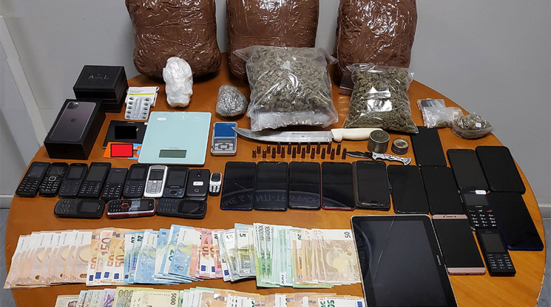 ΣΥΛΛΗΨΗ 9 ΜΕΛΩΝ ΕΓΚΛΗΜΑΤΙΚΗΣ ΟΡΓΑΝΩΣΗΣ ΠΟΥ ΔΡΑΣΤΗΡΙΟΠΟΙΟΎΝΤΑΝ ΣΤΗ ΔΙΑΚΙΝΗΣΗ ΝΑΡΚΩΤΙΚΩΝ ΟΥΣΙΩΝ ΣΤΗΝ ΑΤΤΙΚΗ ΚΑΙ ΣΤΑ ΝΗΣΙΑ