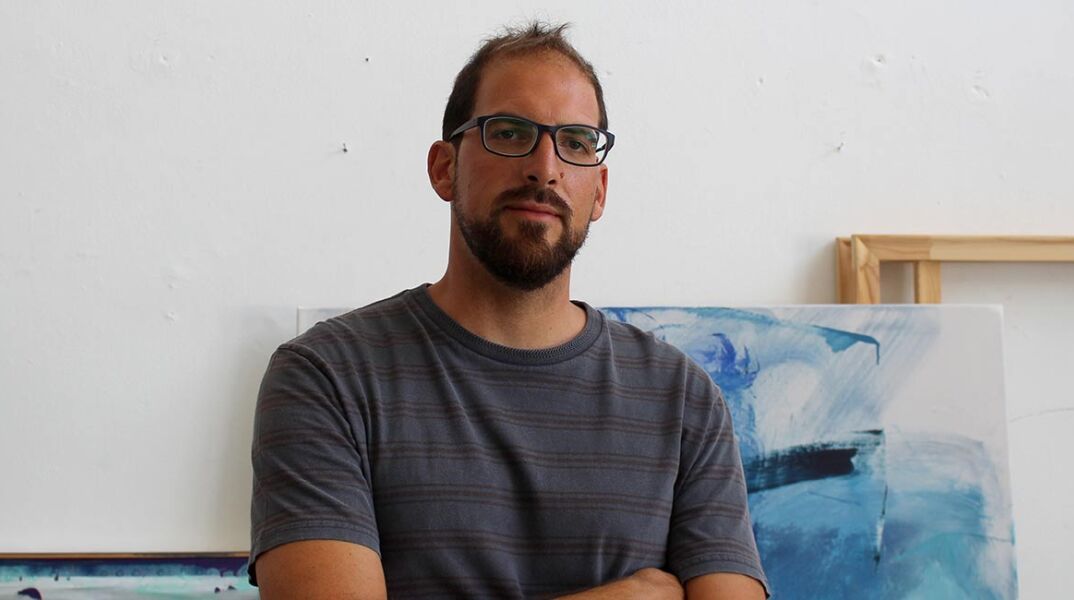 Ο εικαστικός ζωγράφος Νικόλας Αντωνίου