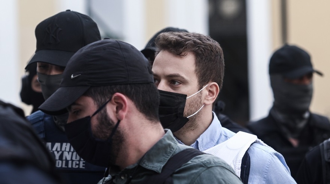 Μπάμπης Αναγνωστόπουλος: Kαθ' ομολογίαν δράστης της δολοφονίας της 20χρονης συζύγου του Καρολάιν Κράουτς