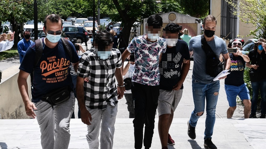 Κατηγορούμενοι για τον βιασμό εγκύου στον Άγιο Παντελεήμονα