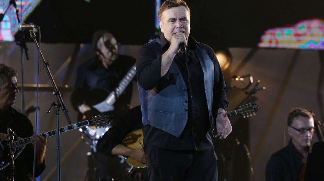 Μανώλης Λιδάκης 