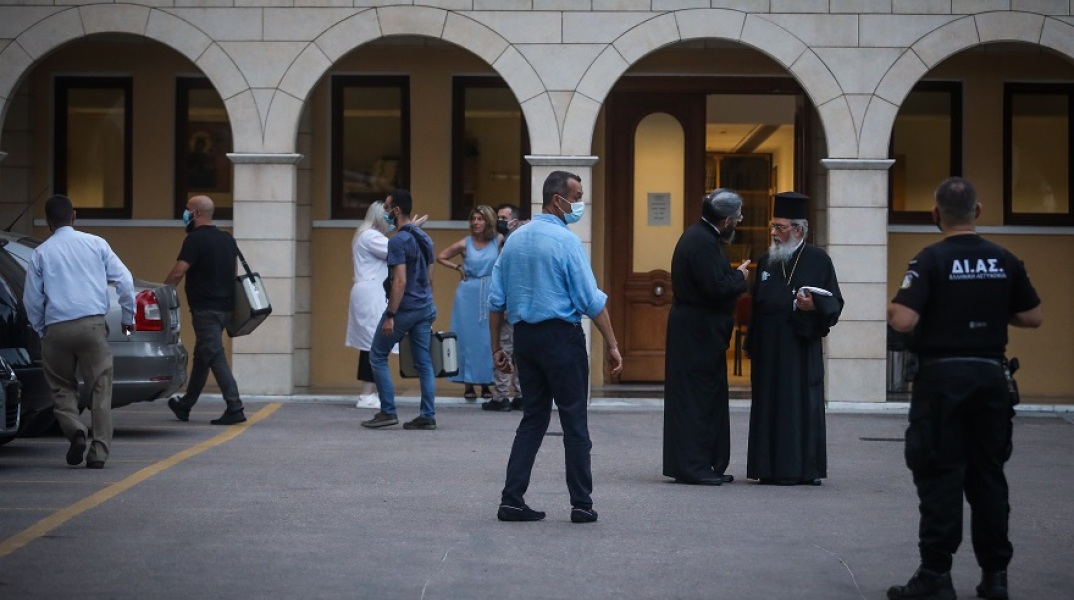 Μονή Πετράκη