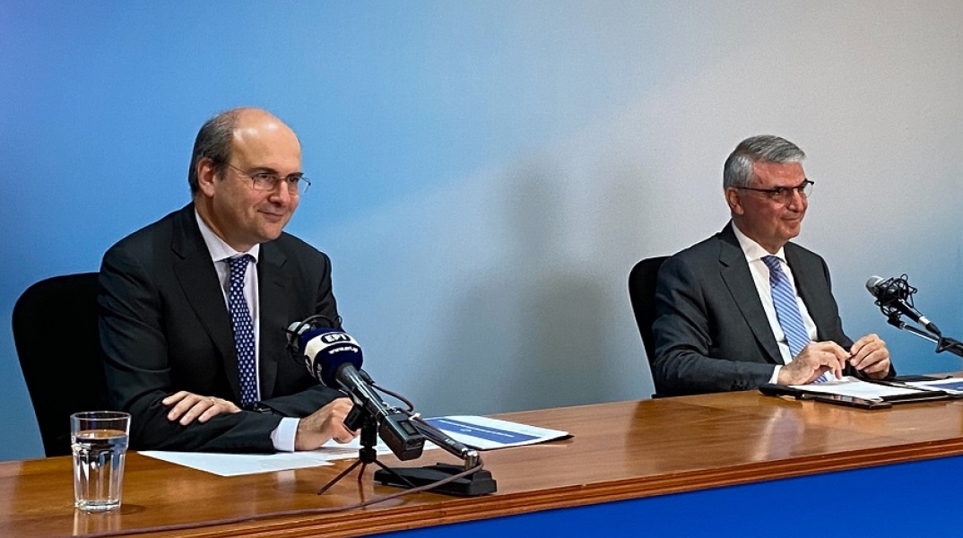 Στιγμιότυπο από την παρουσίαση του νομοσχεδίου του Υπ. Εργασίας - Κωστής Χατζηδάκης