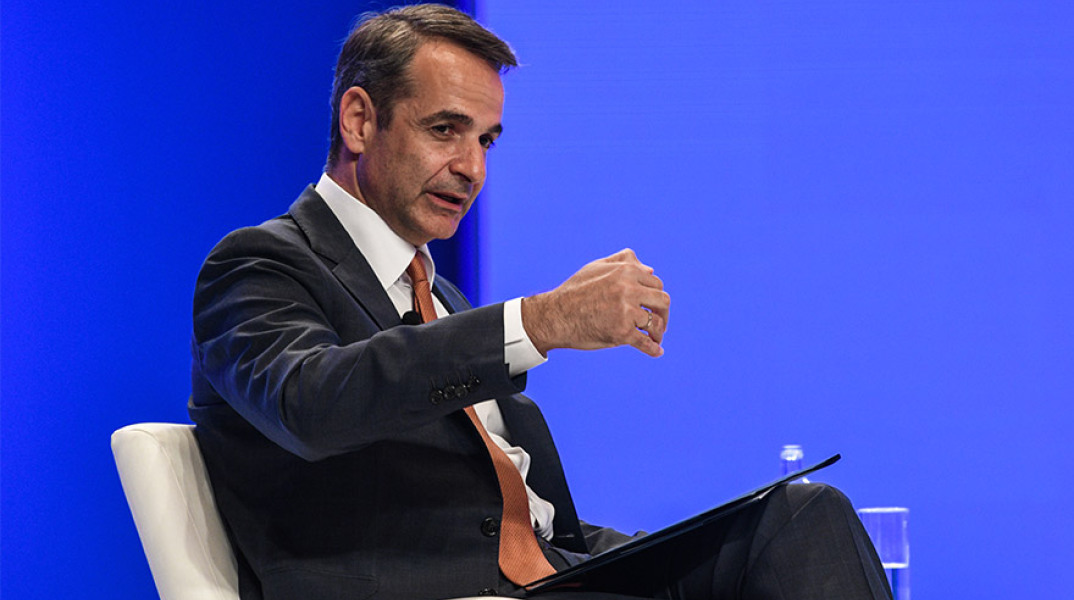 ΣΥΖΗΤΗΣΗ ΤΟΥ ΠΡΩΘΥΠΟΥΡΓΟΥ ΚΥΡ. ΜΗΤΣΟΤΑΚΗ ΜΕ ΤΟΝ CEO ΤΗΣ PFIZER ΑΛ. ΜΠΟΥΡΛΑ ΚΑΙ ΤΟΝ ΠΡΟΕΔΡΟ ΤΟΥ ΣΕΒ ΔΗΜ. ΠΑΠΑΛΕΞΟΠΟΥΛΟ ΣΤΟ ΠΛΑΙΣΙΟ ΤΗΣ ΕΤΗΣΙΑΣ Γ.Σ. ΤΟΥ ΣΕΒ