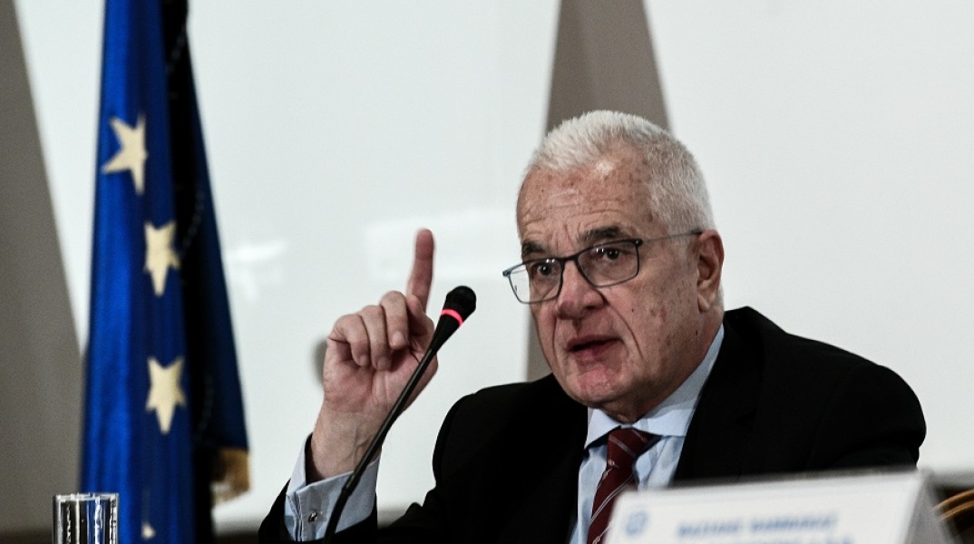 Ο δημοσιογράφος, Γιάννης Πρετεντέρης