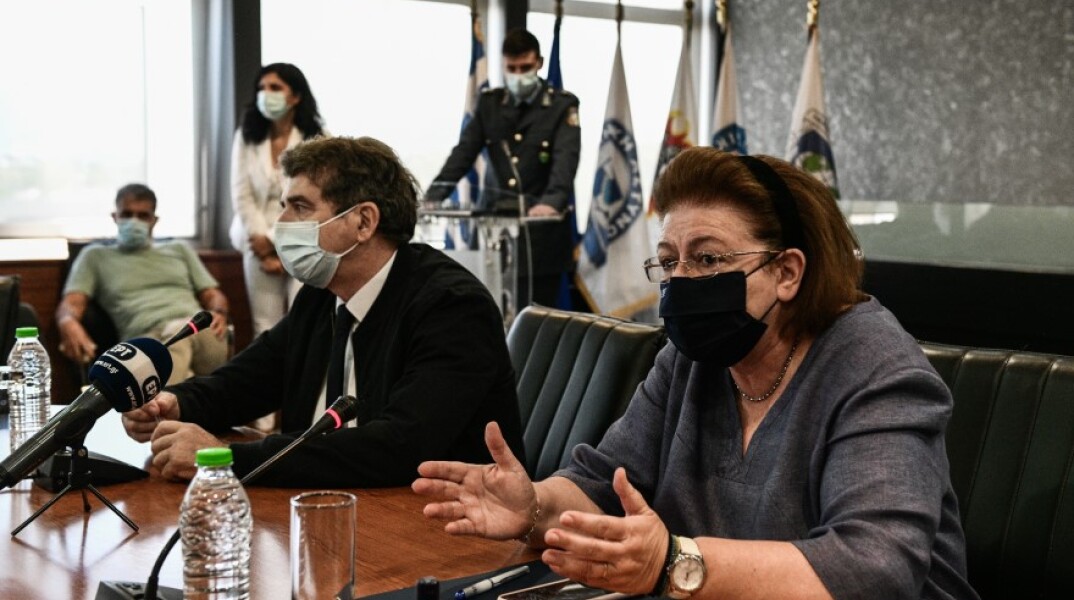 Η υπουργός Πολιτισμού Λίνα Μενδώνη © Eurokinissi/ΤΑΤΙΑΝΑ ΜΠΟΛΑΡΗ