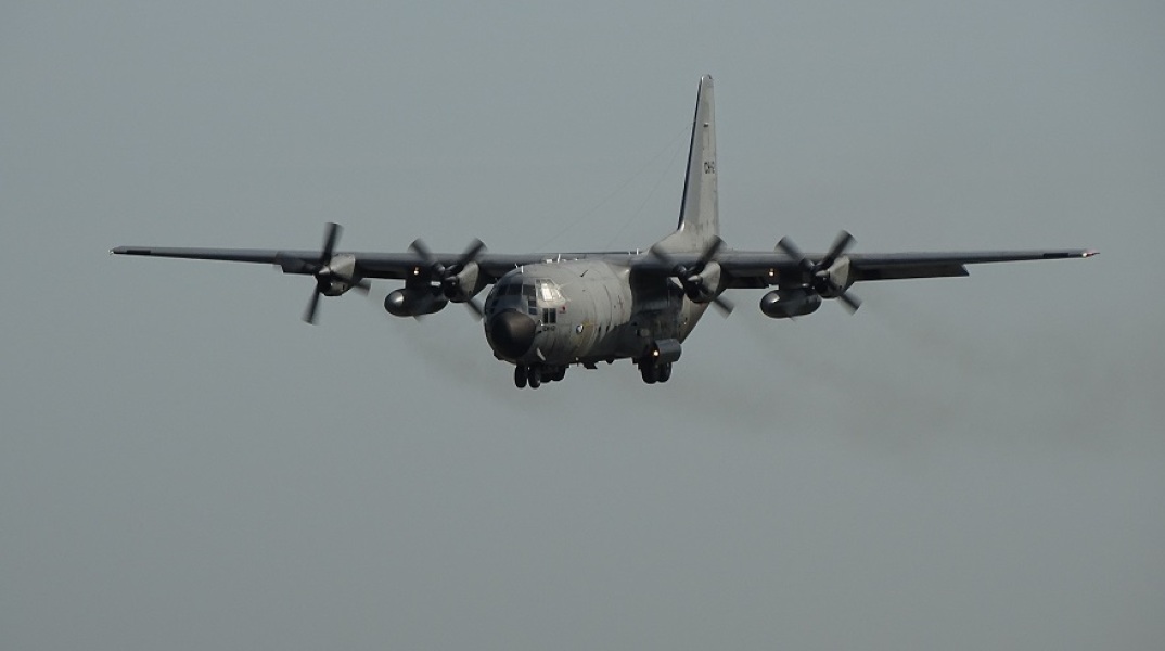 Στρατιωτικό αεροσκάφος