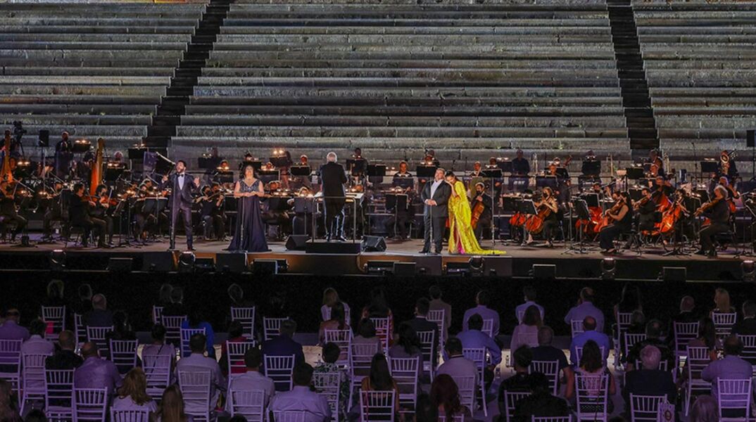 All Star Γκαλά Βέρντι στο Καλλιμάρμαρο με την Άννα Νετρέμπκο, την Ανίτα Ρατσβελισβίλι, τον Γιουσίφ Εϊβάζοφ, τον Δημήτρη Πλατανιά και τον Φιλίπ Ωγκέν.