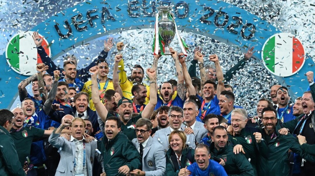 Η Εθνική Ιταλίας σηκώνει το τρόπαιο του Euro