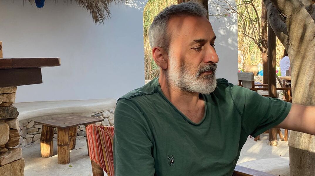 Ο σχεδιαστής μόδας Γιώργος Ελευθεριάδης