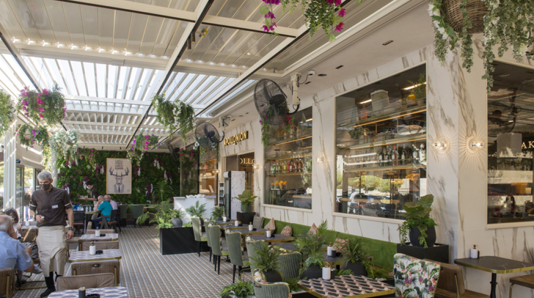 Aλυσίδα ΑΠΟΛΛΩΝΙΟΝ: νέο flagship κατάστημα στη Γλυφάδα