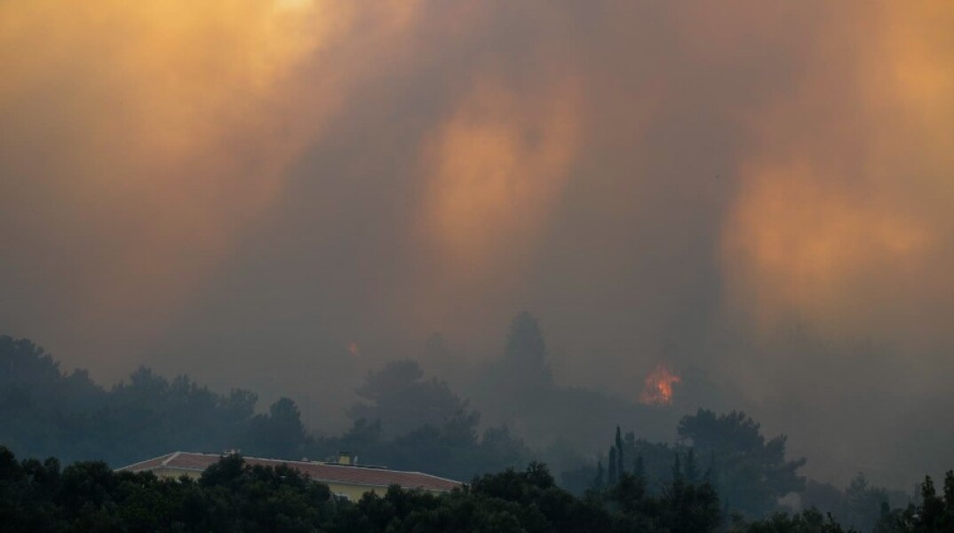 Πυρκαγιά στη Σάμο