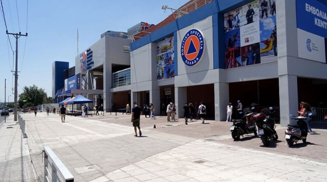 Το mega εμβολιαστικό κέντρο «Προμηθέας» στο Μαρούσι 