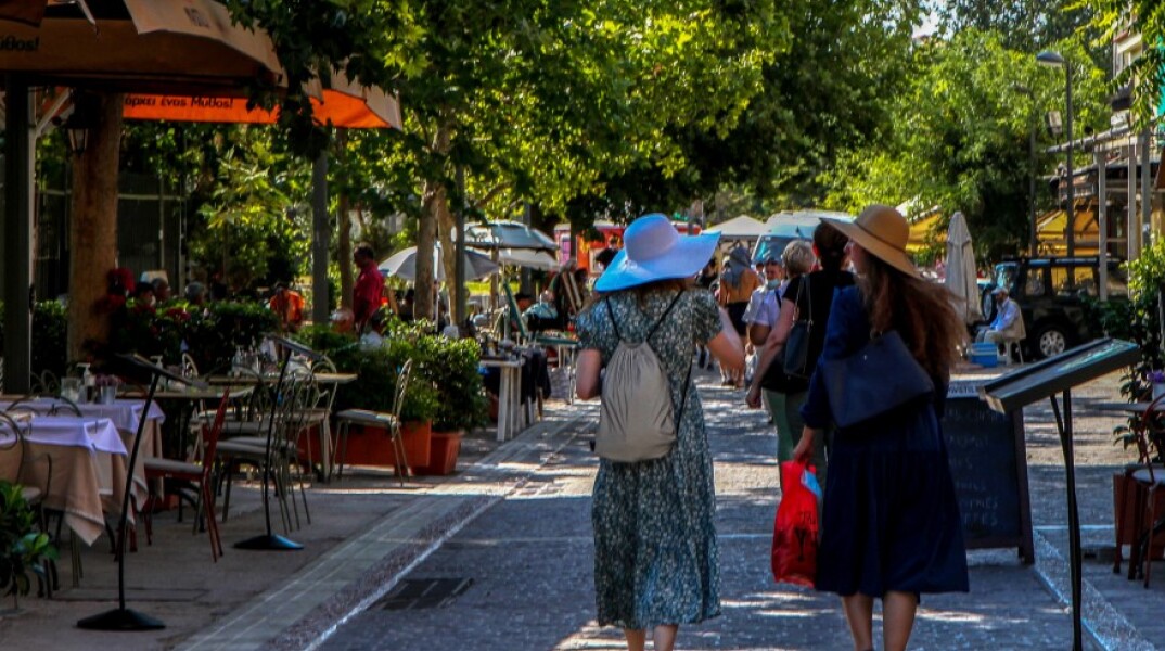 Στιγμιότυπα από το ιστορικό κέντρο της Αθήνας © EUROKINISSI