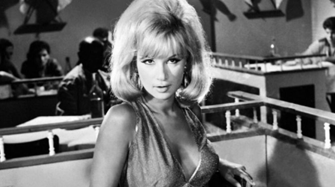 Η Αλίκη Βουγιουκλάκη