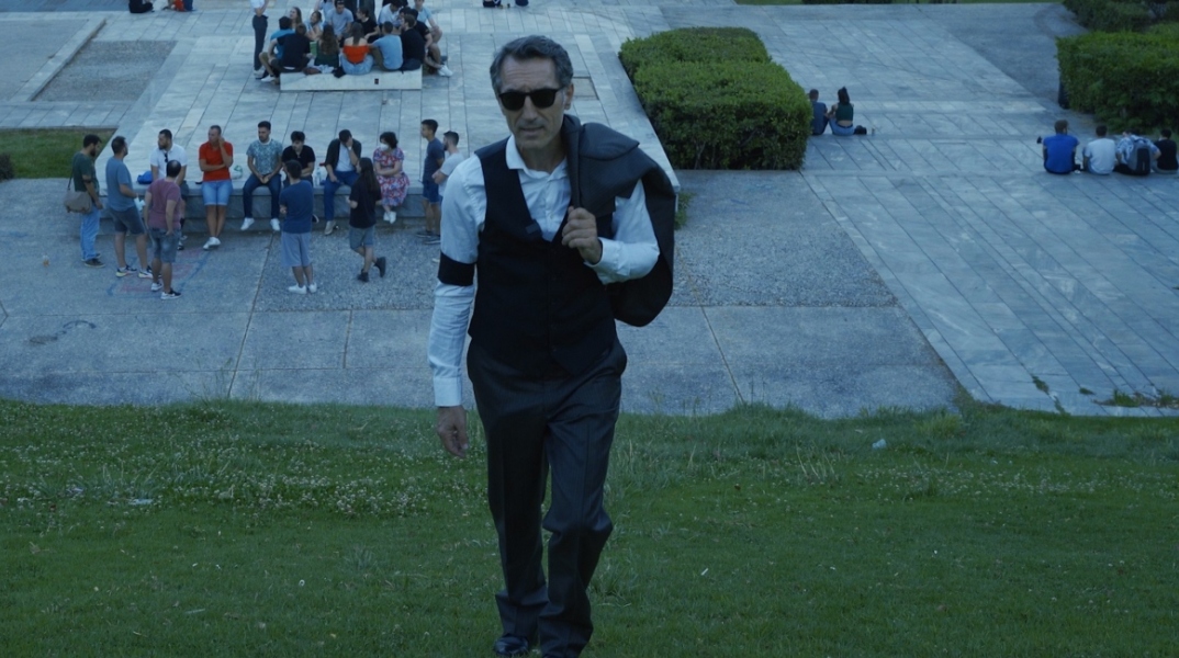 «Το φάντασμα της ελευθερίας» του Σπύρου Βραχωρίτη στον κήπο του Μεγάρου Μουσικής