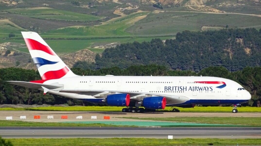 Αεροπλάνο της British Airways © Unspalsh