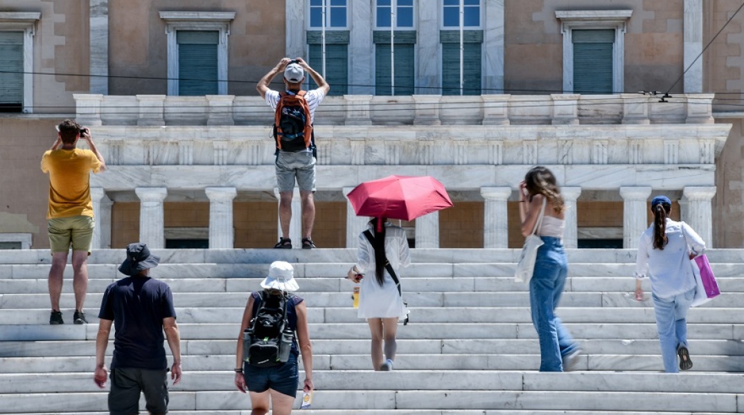 Ο καιρός αύριο: Μικρή άνοδος θερμοκρασίας και ενίσχυση ανέμων