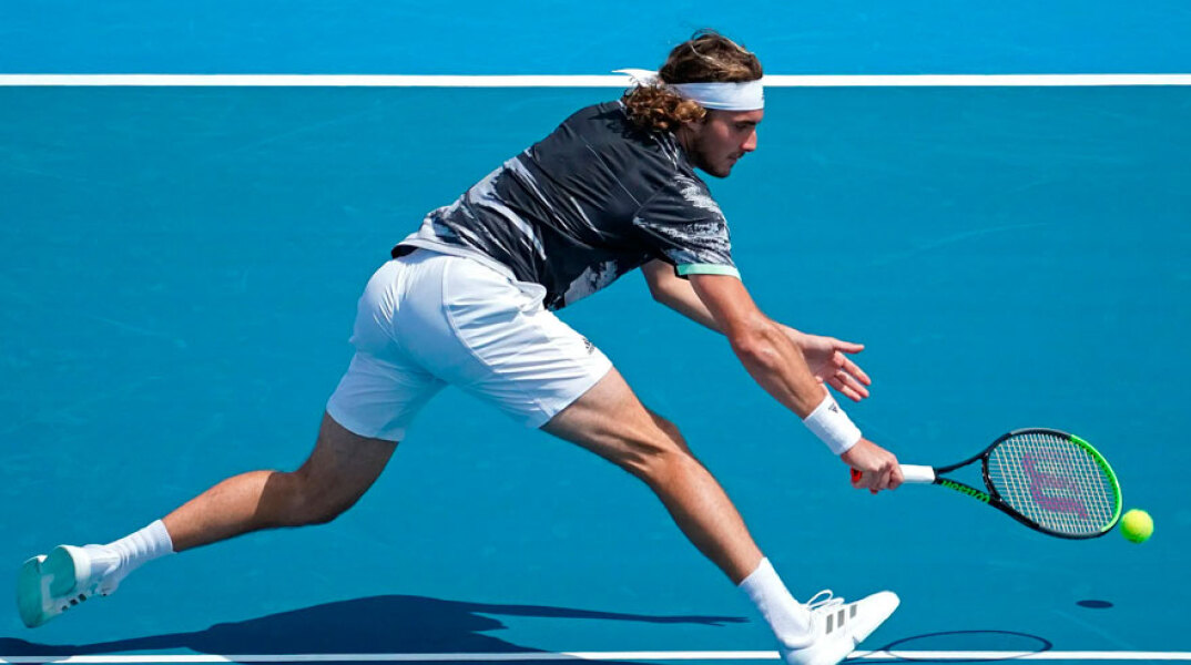 Στέφανος Τσιτσιπάς (ΦΩΤΟ ΑΡΧΕΙΟΥ) - Ξεκινά σήμερα Κυριακή 25 Ιουλίου 2021 την προσπάθειά του στους Ολυμπιακούς Αγώνες του Τόκιο 2020