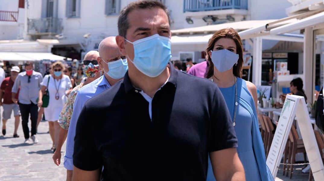 ΕΠΙΣΚΕΨΗ ΤΟΥ ΠΡΟΕΔΡΟΥ ΤΟΥ ΣΥΡΙΖΑ ΑΛ. ΤΣΙΠΡΑ ΣΤΗΝ ΜΥΚΟΝΟ