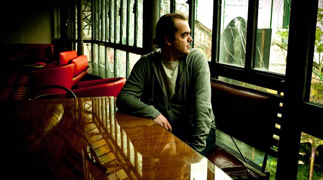 Ο μουσικός παραγωγός St. Germain aka Ludovic Navarre 