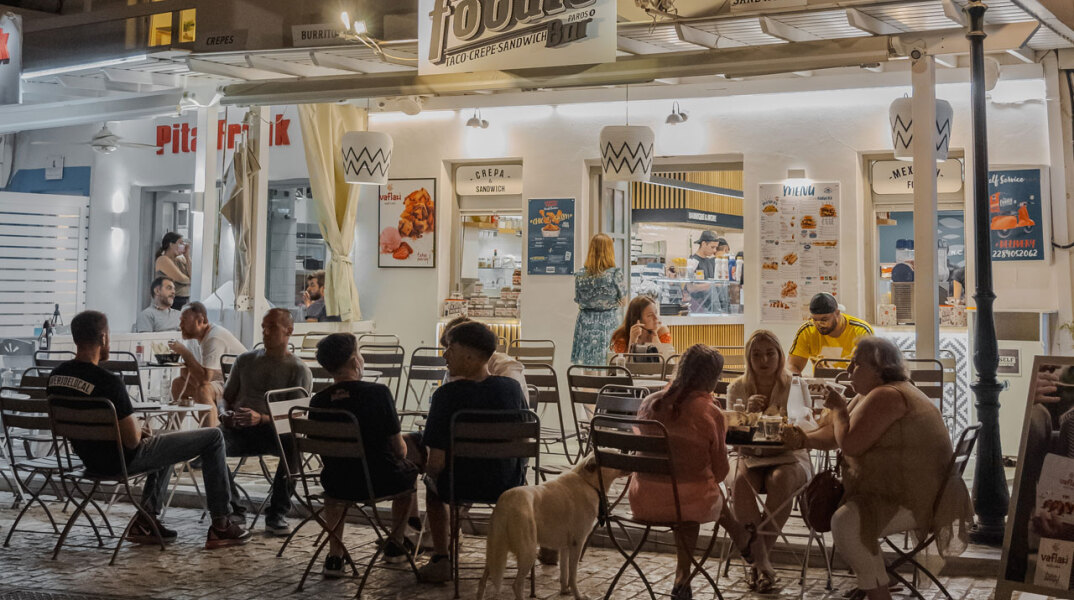 The Foodie Bar, το street food της Πάρου στα καλύτερά του 