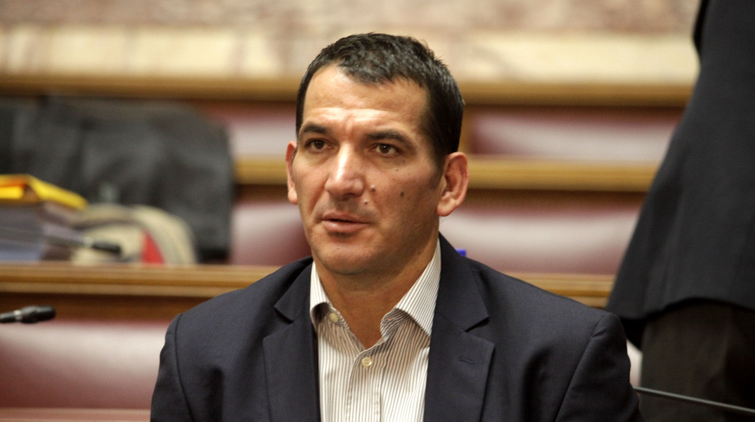 Ο υπουργός Ανάπτυξης και Επενδύσεων Άδωνις Γεωργιάδης σχολιάζει θετικά τον Πύρρο Δήμα και τις προσδοκίες για ένα καλύτερο αύριο στην Ομοσπονδία Άρσης Βαρών