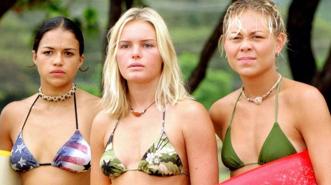 Kate Bosworth, Michelle Rodriguez και Sanoe Lake στην ταινία Blue Crush (2002)