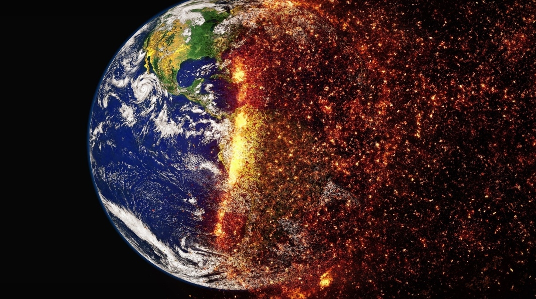 Εικονογράφηση για την κλιματική αλλαγή που απεικονίζει τη μισή υδρόγειο να φλέγεται