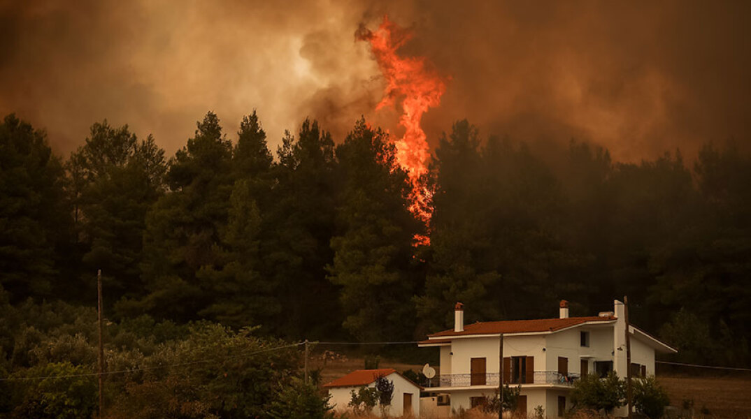 Φωτιά στην Εύβοια - Πολύ υψηλός και σήμερα Σάββατο 7 Αυγούστου 2021 ο κίνδυνος πυρκαγιάς στην Περιφερειακή Ενότητα