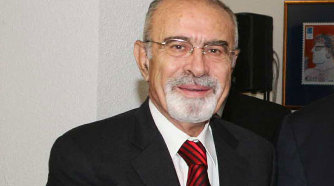 Άγγελος Μπρατάκος