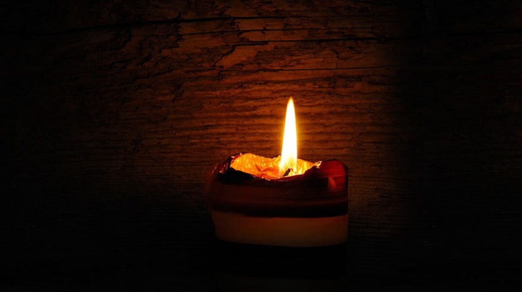 Κερί (ΦΩΤΟ ΑΡΧΕΙΟΥ) - Ο καθηγητής Γιάννης Τσελέντης άφησε την τελευταία του πνοή