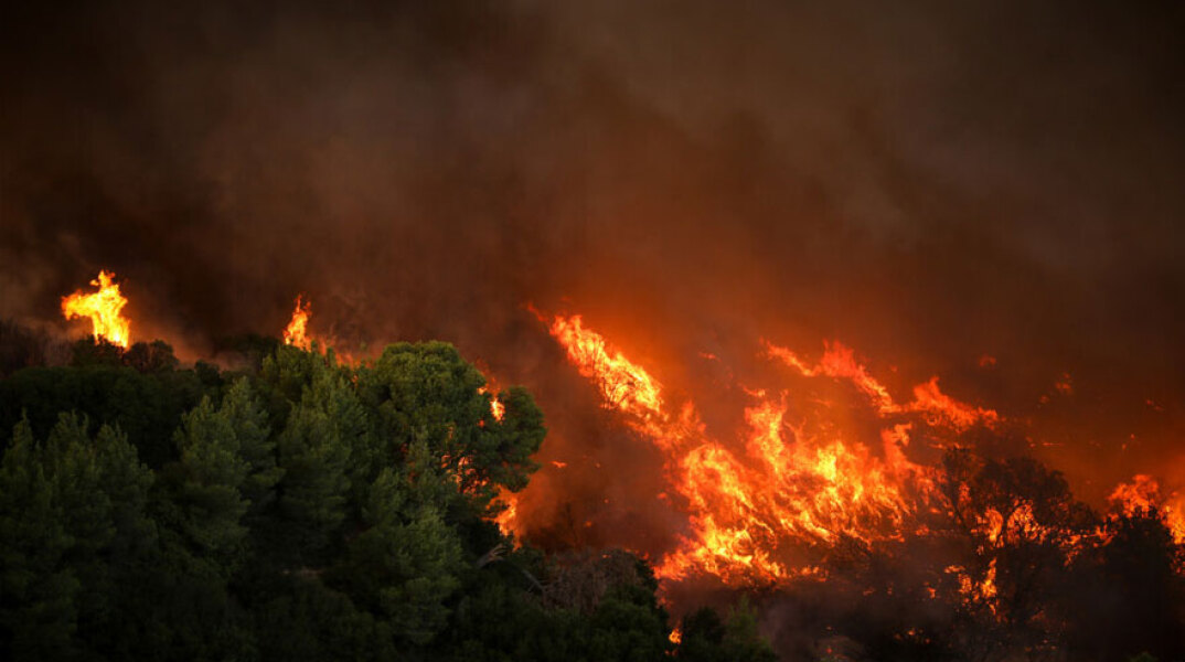 Δασική πυρκαγιά (ΦΩΤΟ ΑΡΧΕΙΟΥ) - Πολύ υψηλός ο κίνδυνος πυρκαγιάς σήμερα Σάββατο 14 Αυγούστου 2021 σε 6 περιφέρειες
