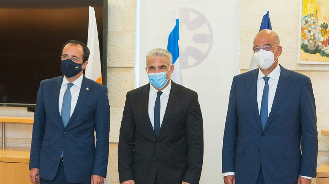 Οι υπουργοί Εξωτερικών του Ισραήλ, της Κύπρου και της Ελλάδας στη τριμερή συνάντηση