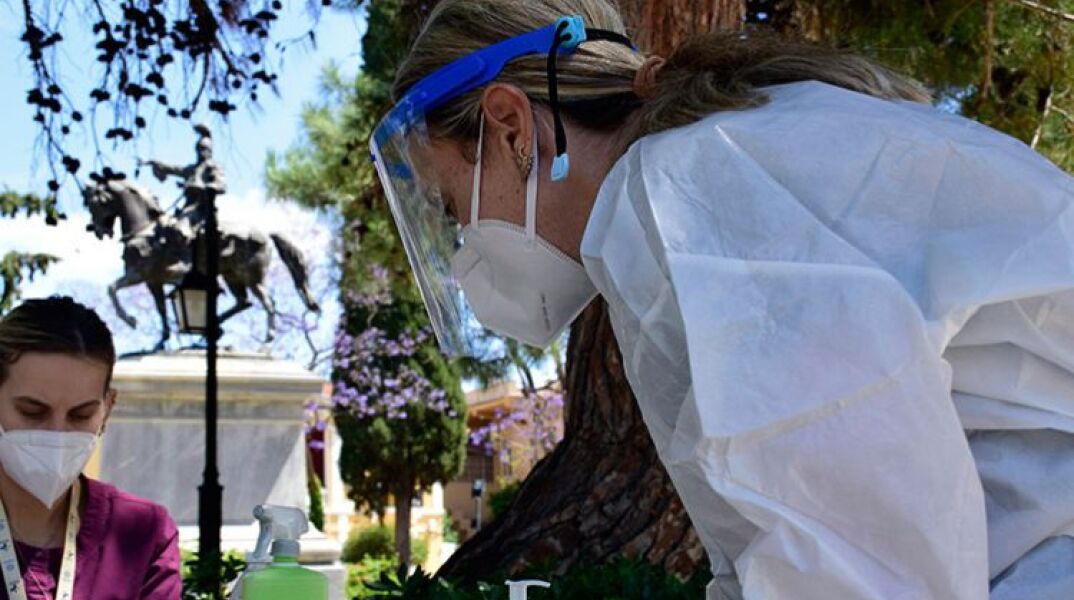 ΑΡΓΟΛΙΔΑ- Ρapid test στο Ναύπλιο © Eurokinissi-Βασίλης Παπαδόπουλος 