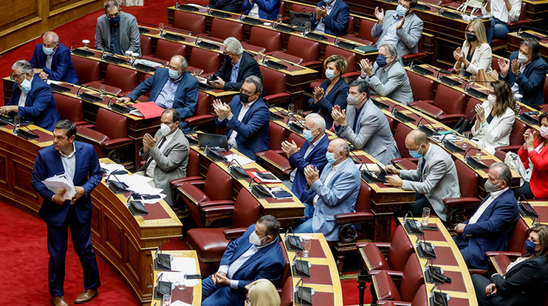 Συζήτηση στη Βουλή για τις πυρκαγιές