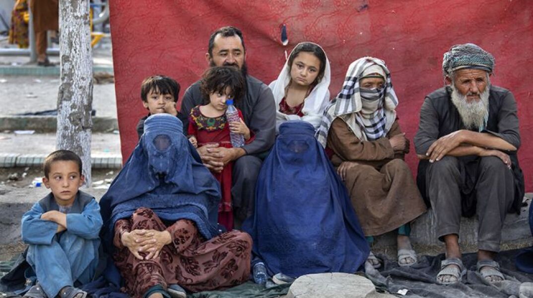 Οι Αφγανοί εγκαταλείπουν τη χωρά μετά την επικράτηση των Ταλιμπάν © Paula Bronstein / Getty Images 