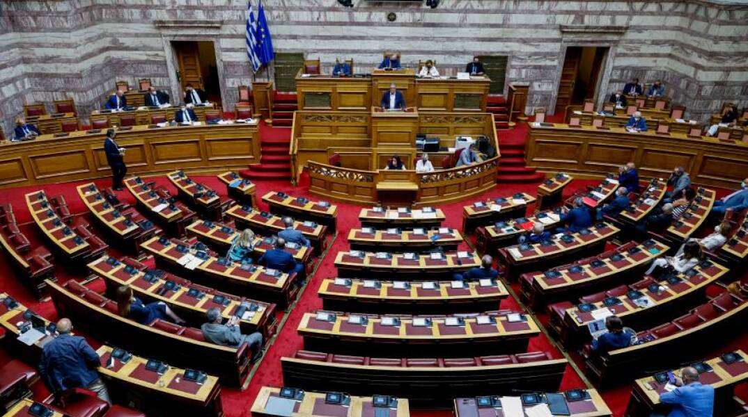 Βουλή Ολομέλεια 